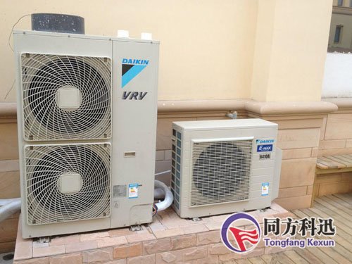 中央空調(diào)室外機(jī)